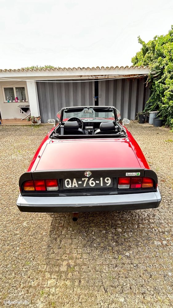 Alfa Romeo Spider 1.6 - 9