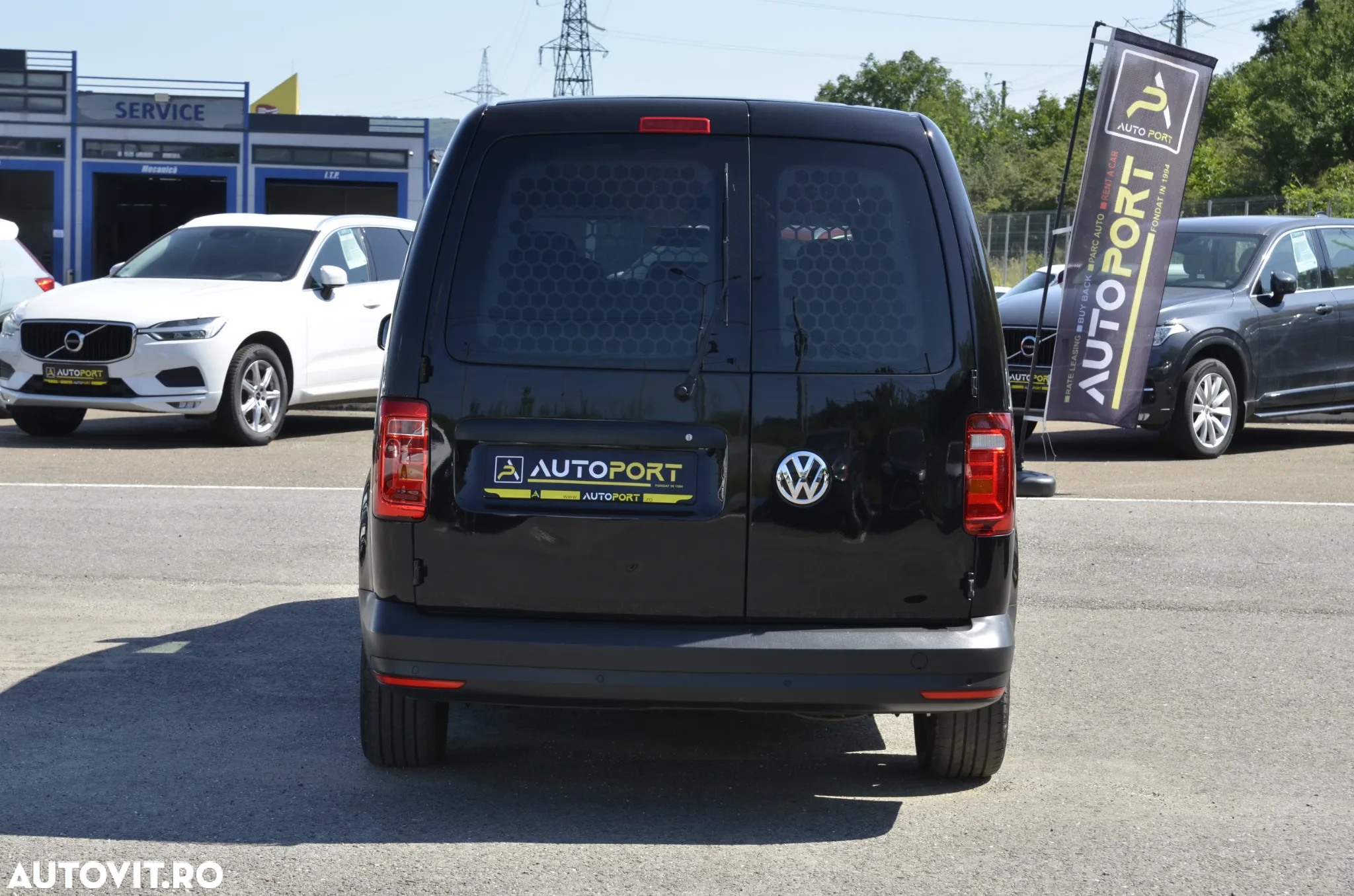 Volkswagen Caddy Maxi 2.0 TDI 90 kW DSG - 6