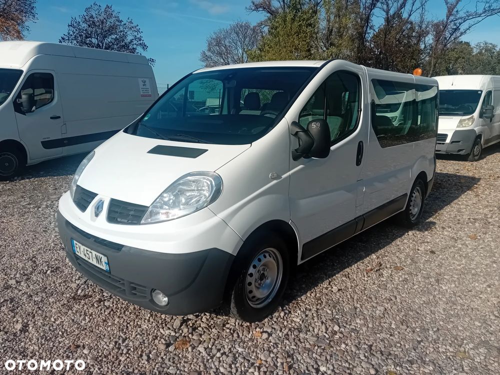 Renault Trafic - 1