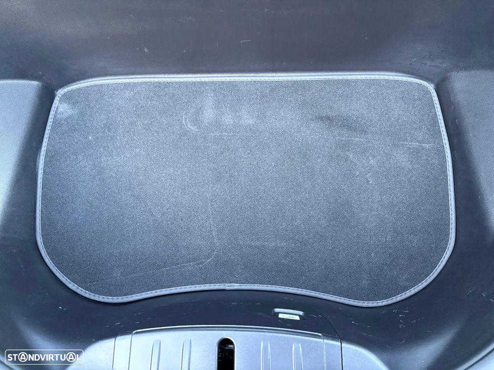 Tesla Model 3 Long-Range Dual Motor AWD - 5