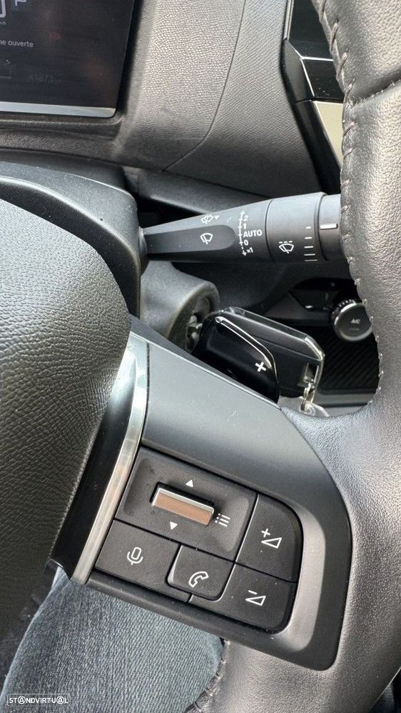 Citroën C4 1.2 PureTech Max EAT8 - 25