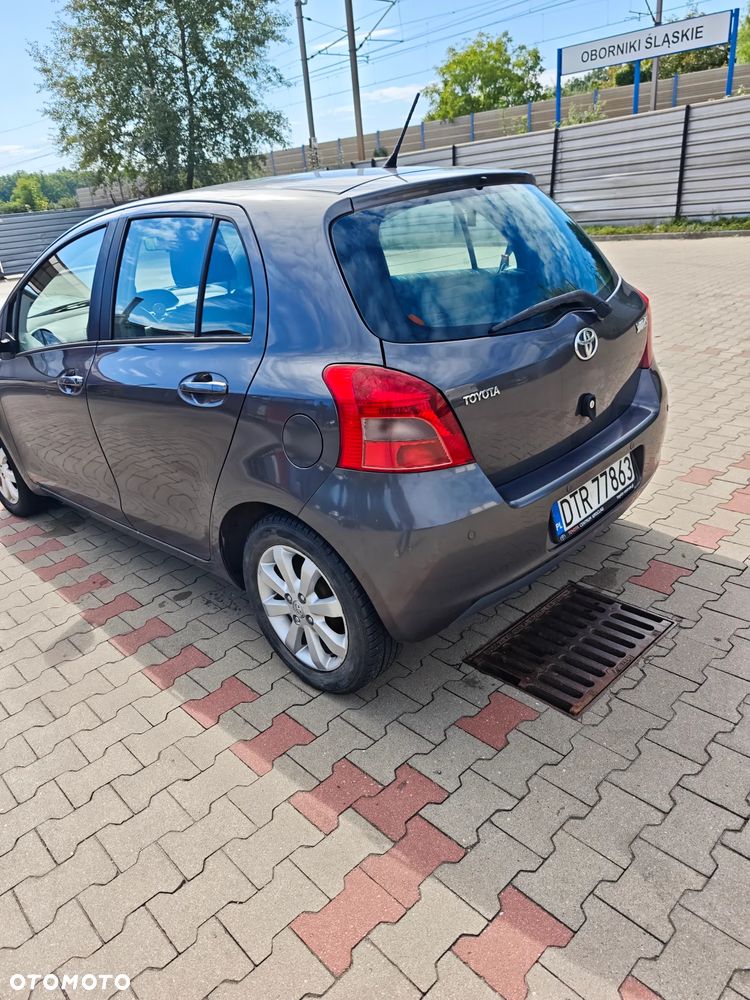 Toyota Yaris 1.0 Luna A/C - 6