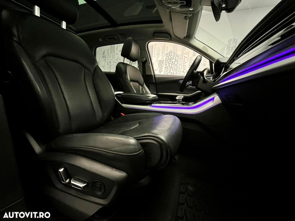 Audi Q7 - 15