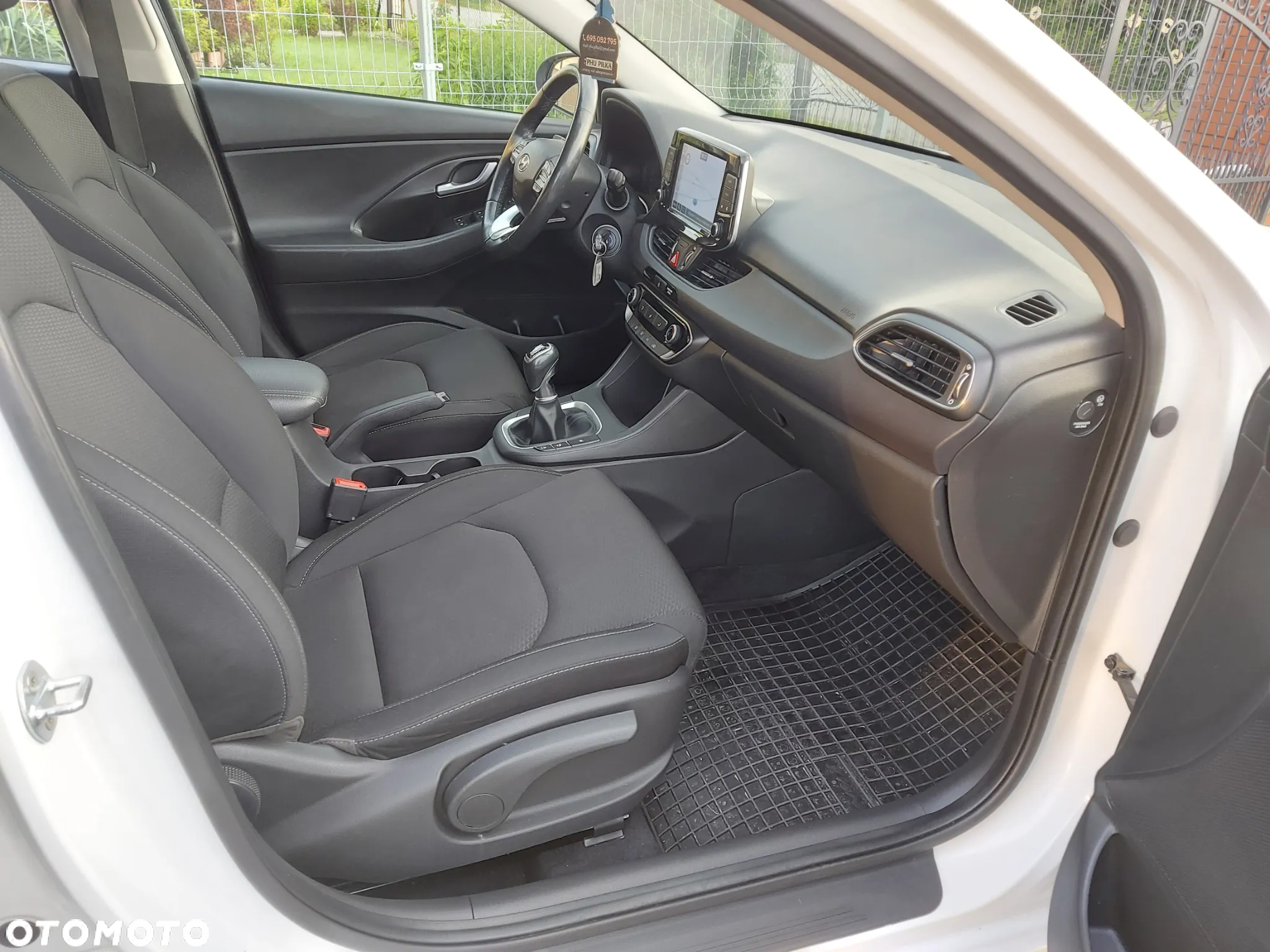 Hyundai i30 1.6 CRDI Style - 11