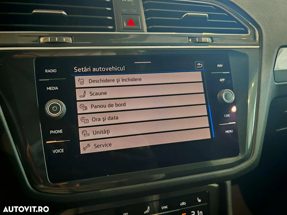 Volkswagen Tiguan 1.4 eHybrid OPF DSG Life - 27