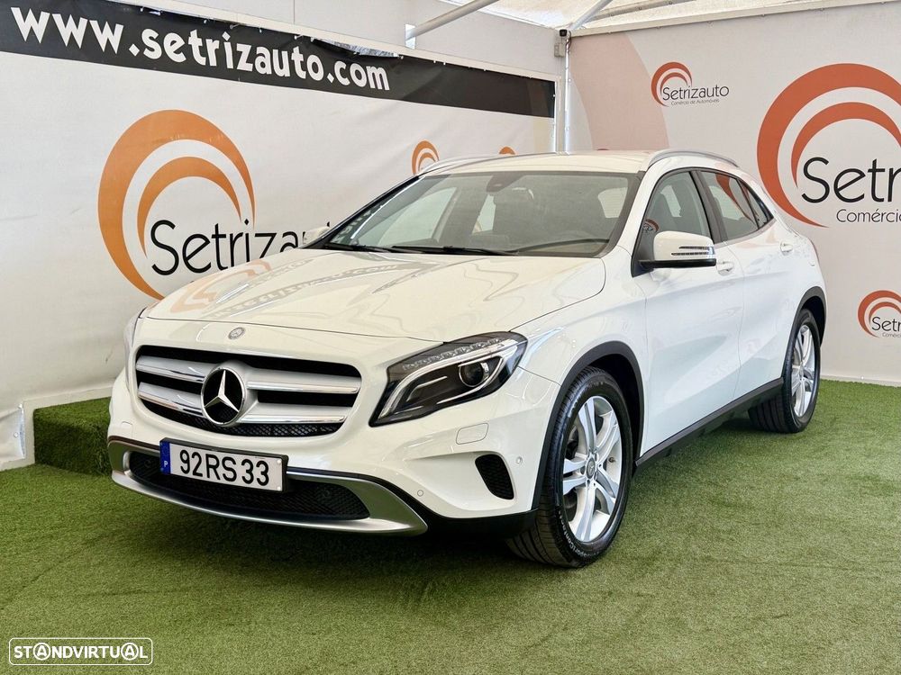 Mercedes-Benz GLA 180 d Urban - 3