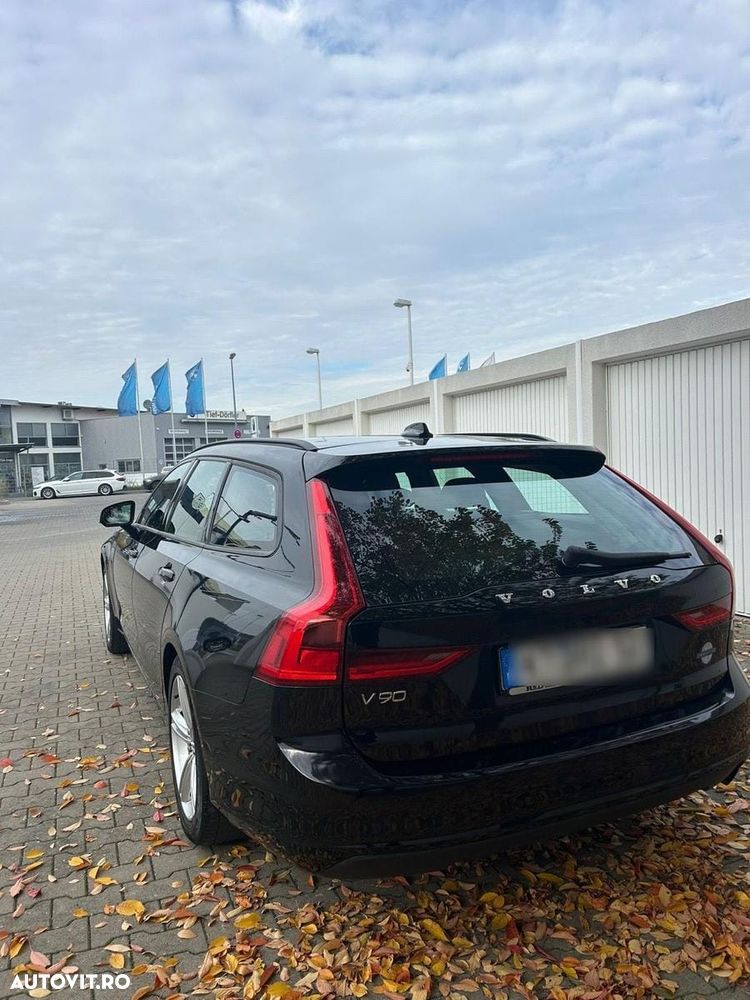 Volvo V90 D4 AWD Geartronic Momentum Pro - 6