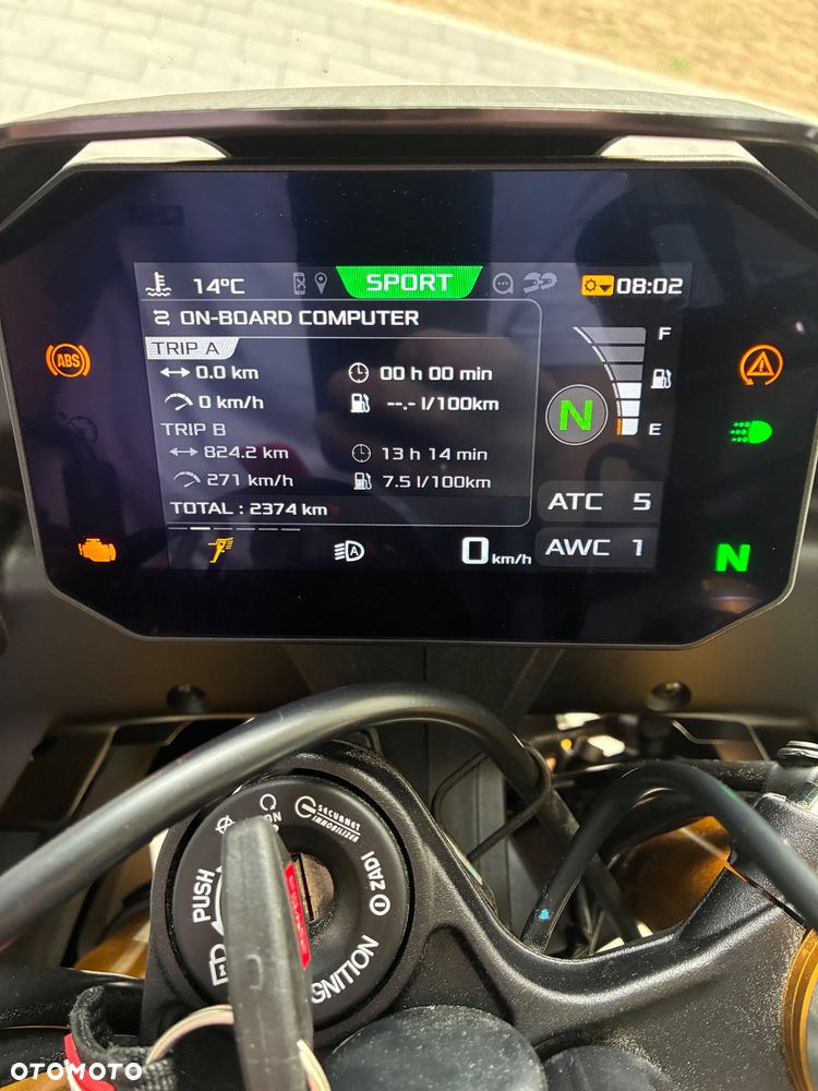 Aprilia Tuono - 10