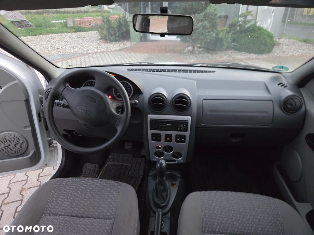 Dacia Logan - 15