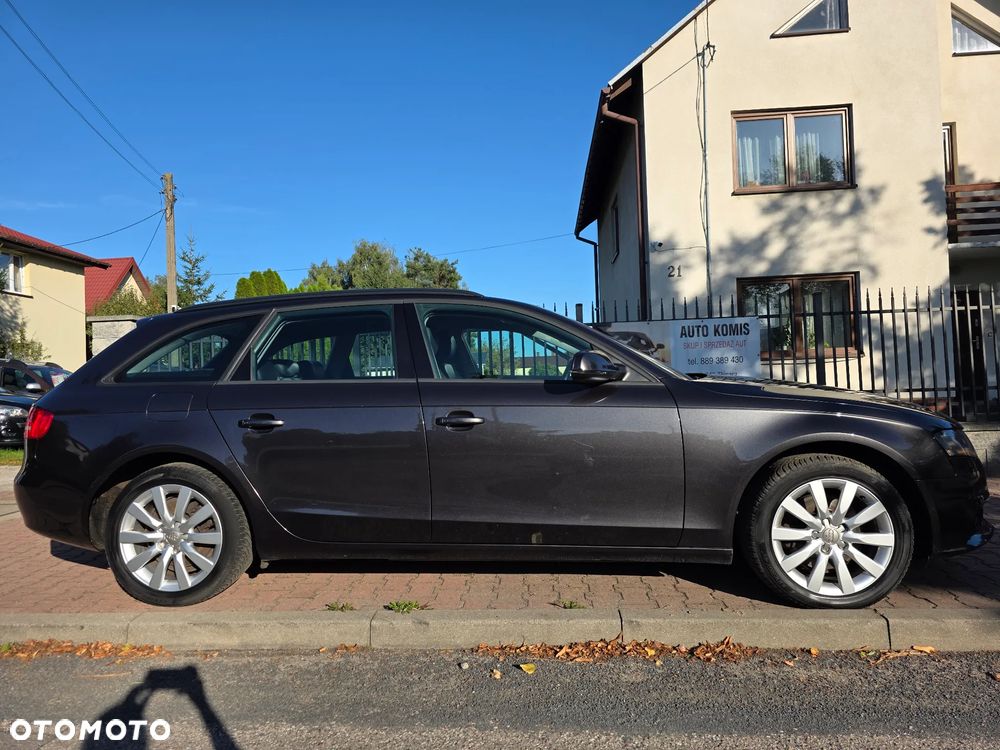 Audi A4 - 4