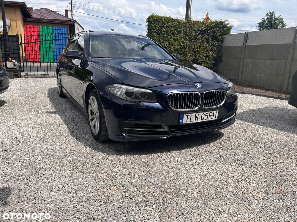 BMW Seria 5 525d - 1