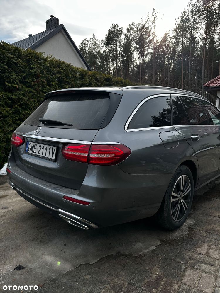 Mercedes-Benz Klasa E 300 d 9G-TRONIC Avantgarde - 8