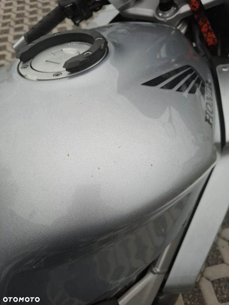 Honda VFR - 20
