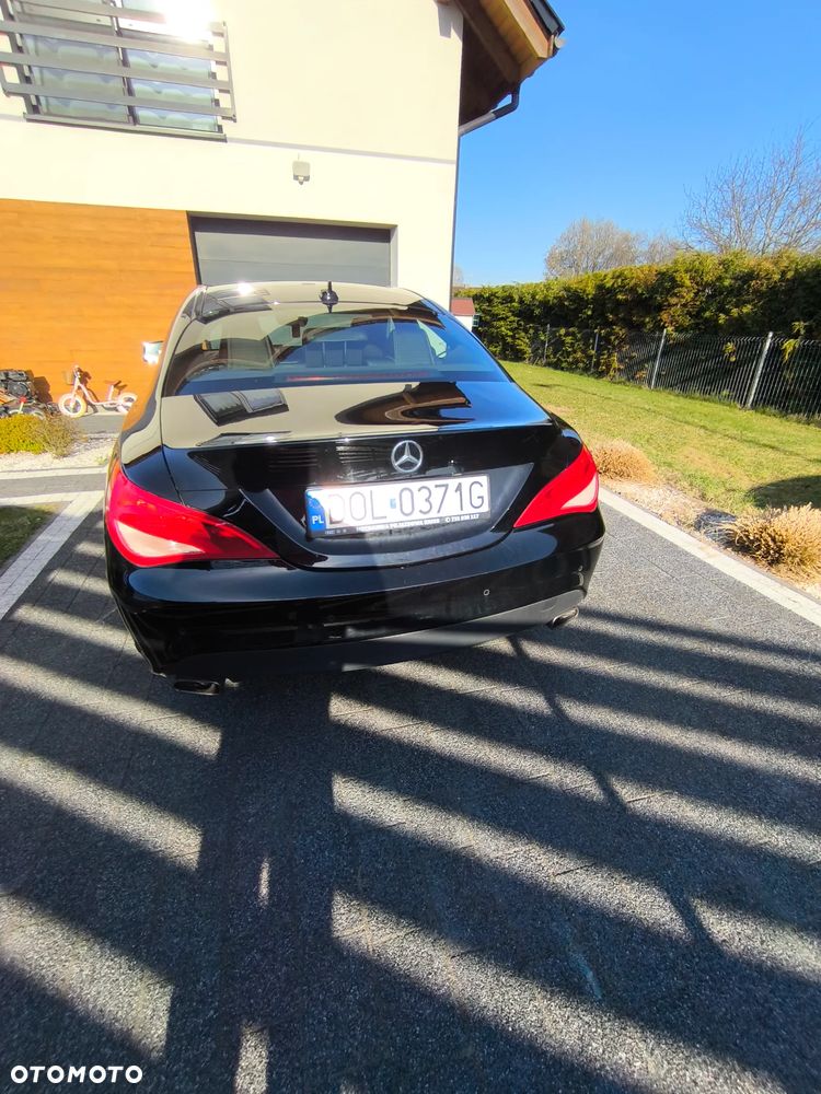 Mercedes-Benz CLA 180 - 5