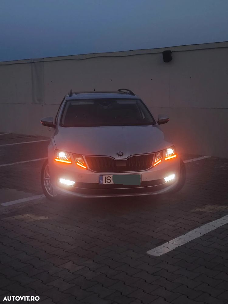 Skoda Octavia 2.0 TDI ELEGANCE DSG - 5