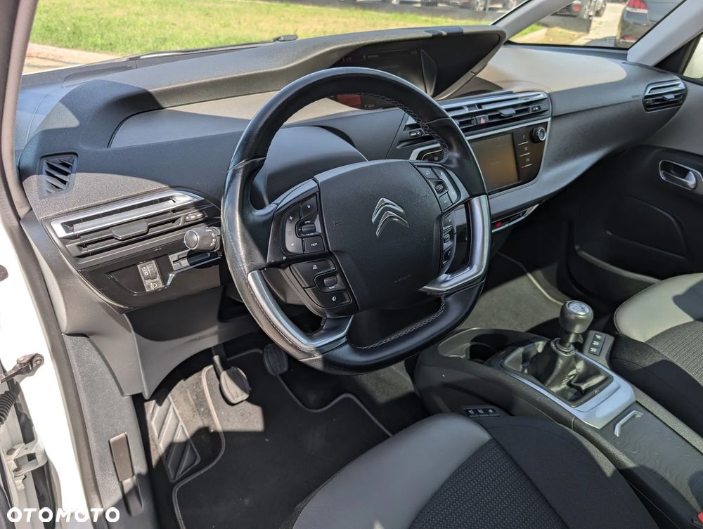 Citroën C4 Picasso PureTech 130 Stop&Start SHINE - 19
