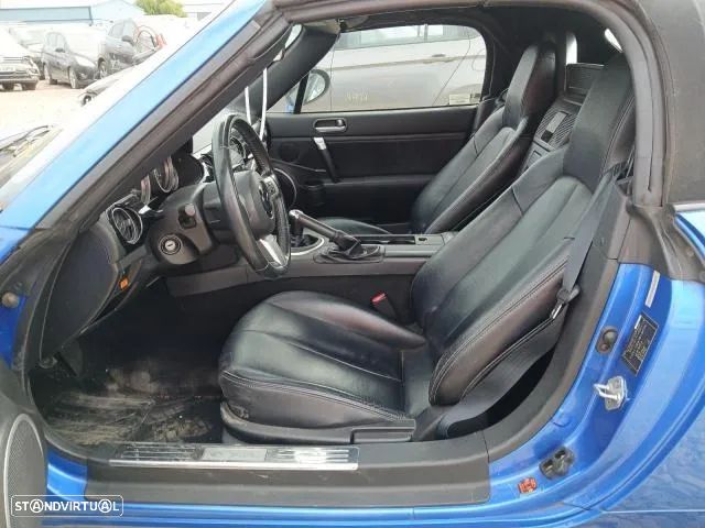 Mazda MX 5 Sport NC para peças - 170cv | 2.0 Gasolina | MZR LF-VE - Parachoques | Frente Completa | Rádio | Jantes | Faróis | Portas | Vidro | Motor | Tampa Mala | Farolim | Farolins | Xenon | Pre LCI - 5