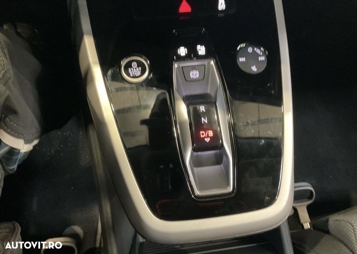 Audi Q4 e-tron 45 - 12