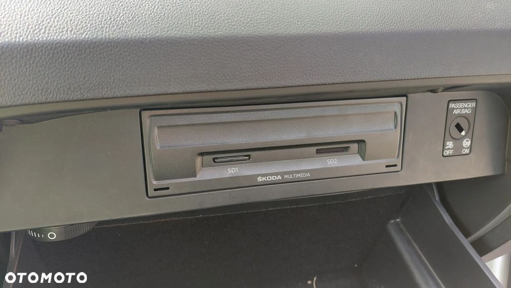 Skoda Octavia 1.6 TDI DSG Drive - 15