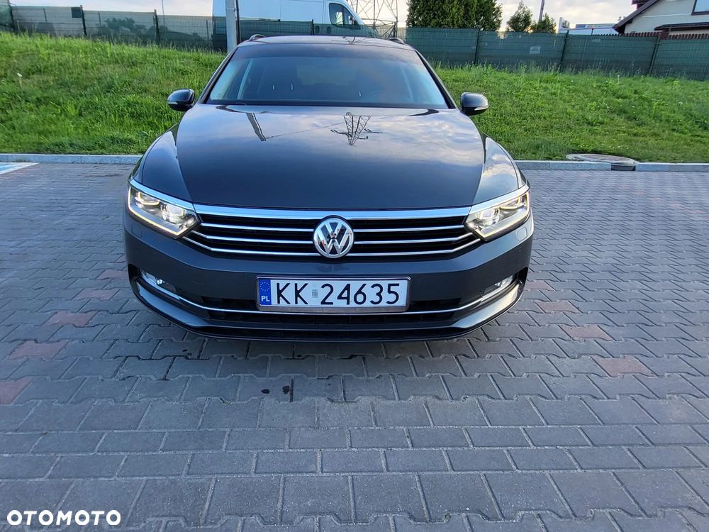 Volkswagen Passat 2.0 TDI BMT Comfortline - 13