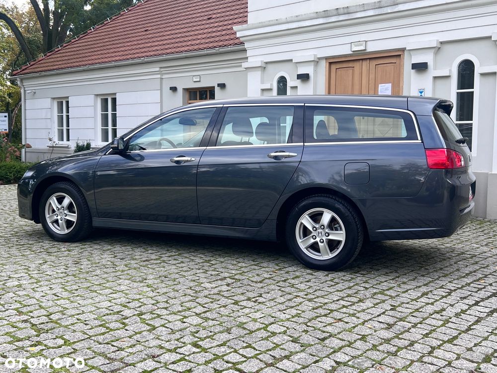 Honda Accord 2.0 Comfort - 10