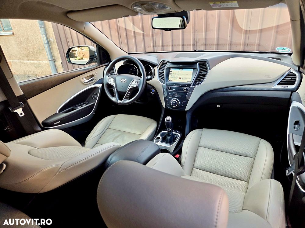 Hyundai Santa Fe 2.2 CRDi 4WD Premium - 29