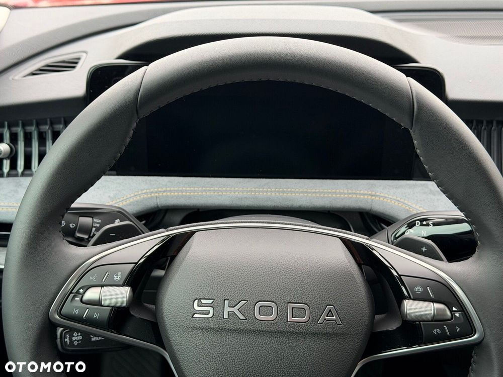 Skoda Superb 2.0 TSI Edition 130 DSG - 17