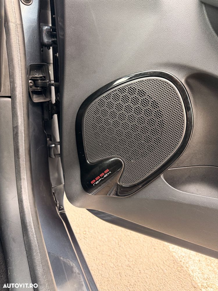 Renault Clio - 14