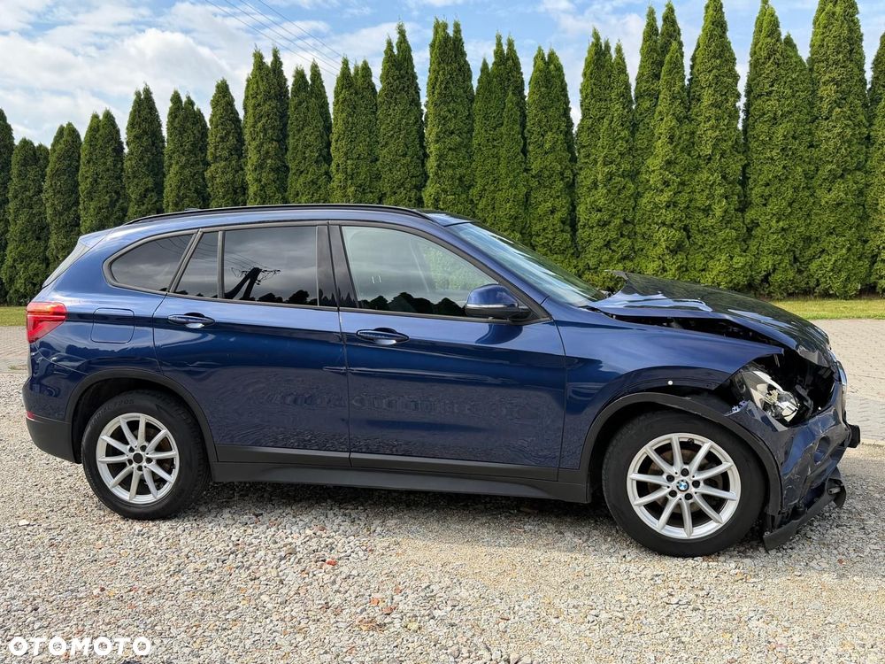 BMW X1 sDrive16d - 6