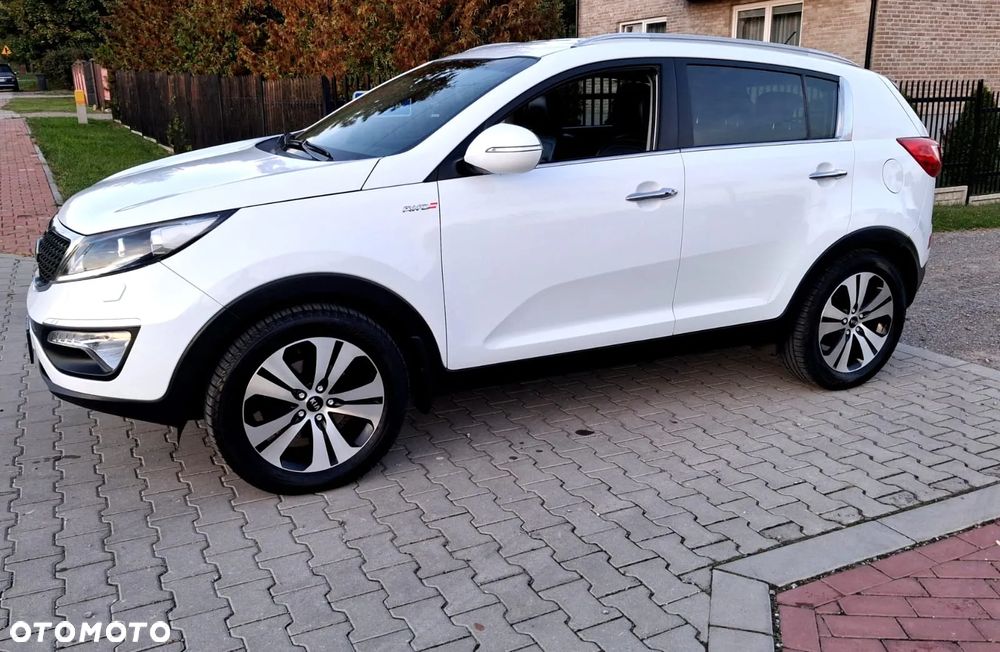 Kia Sportage 2.0 CRDI 4WD Automatik Dream-Team Edition - 2
