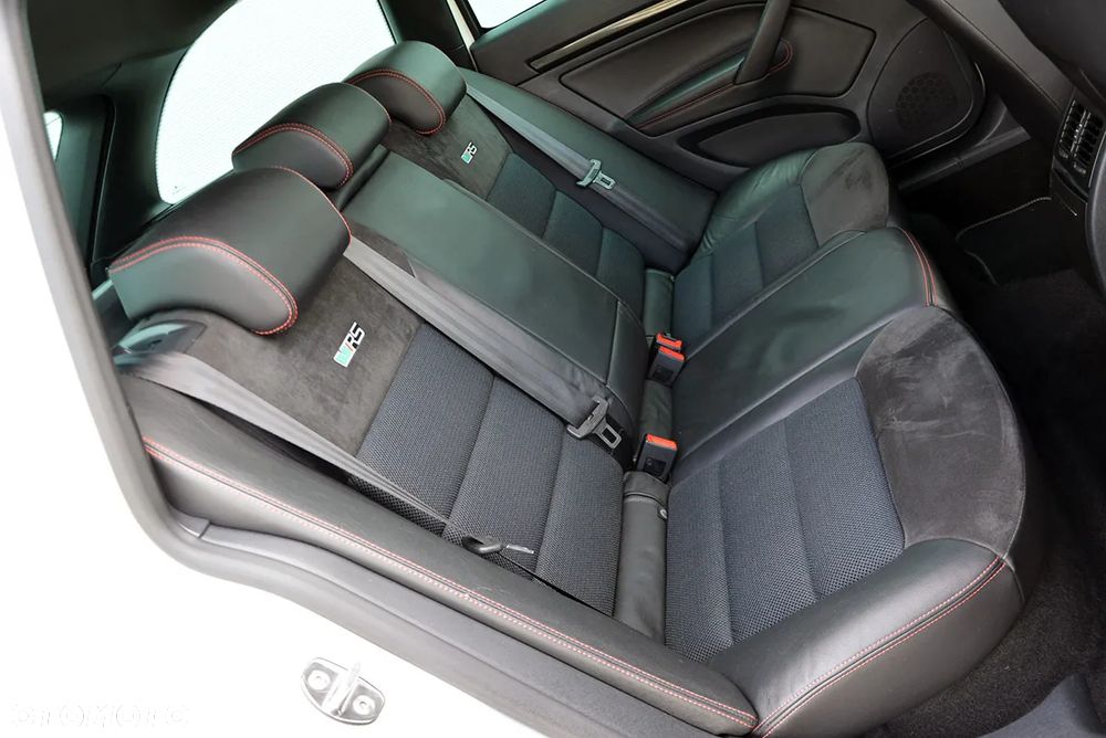 Skoda Octavia 2.0 TSI RS - 34