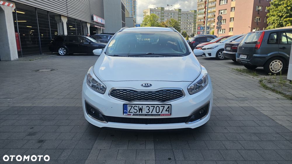 Kia Ceed - 2