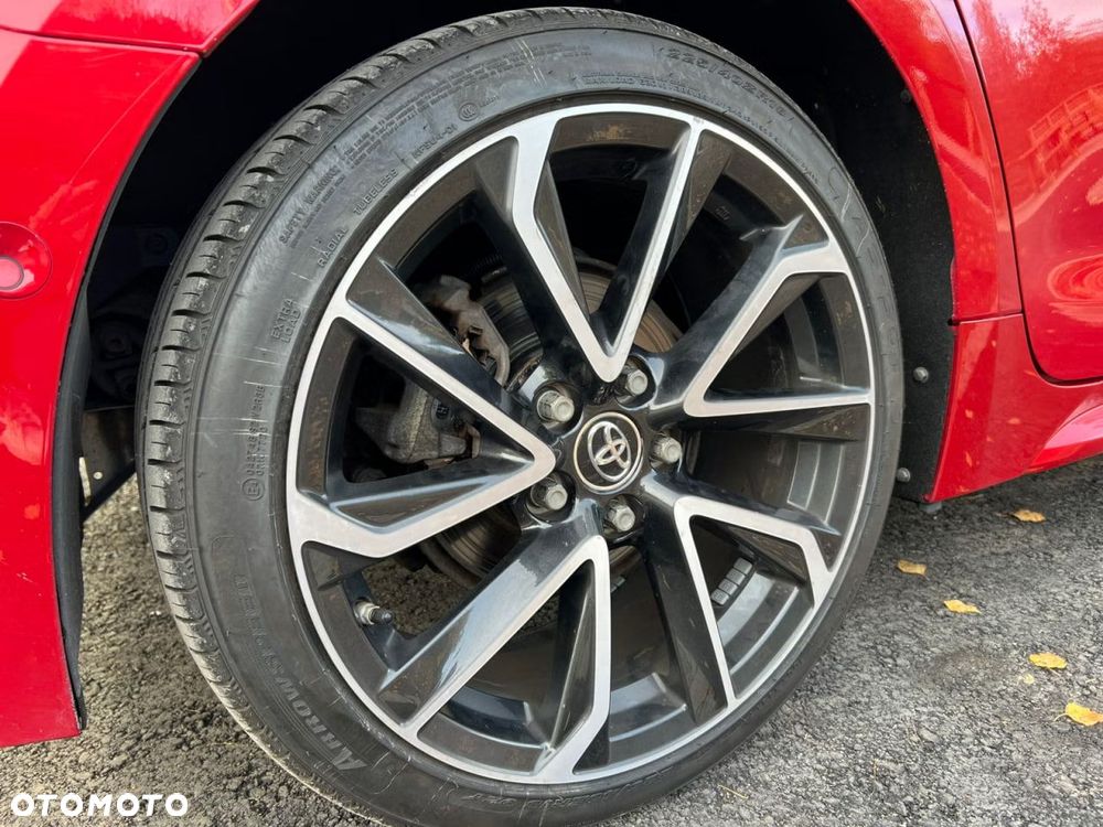 Toyota Corolla 2.0 Lounge - 35