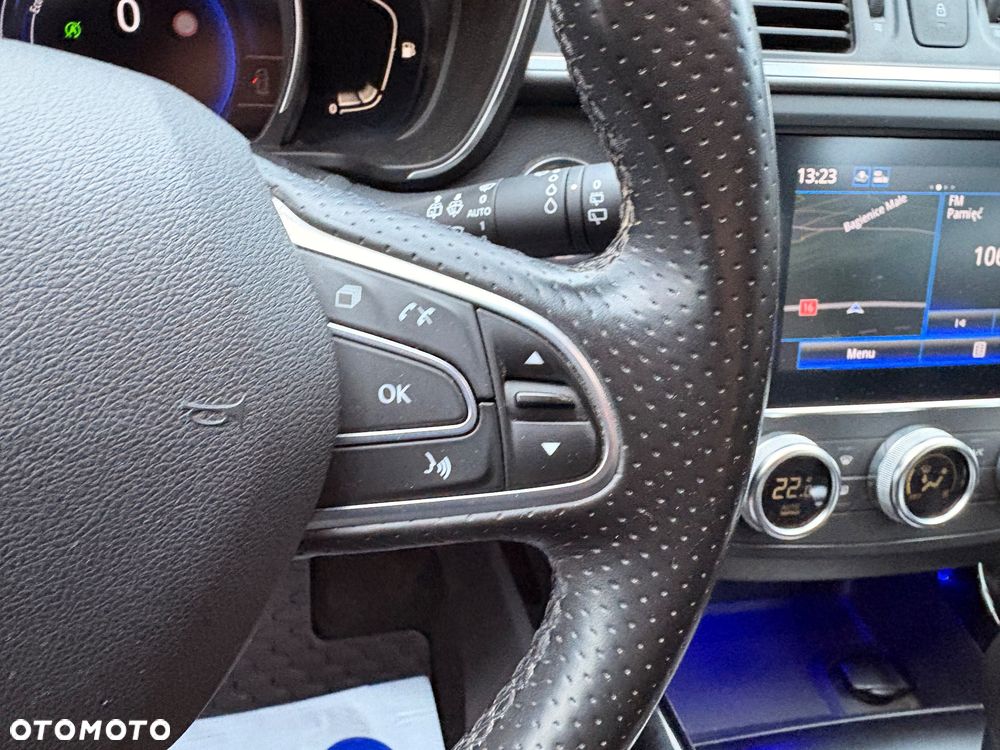 Renault Kadjar TCe 140 EDC GPF BLACK EDITION - 24