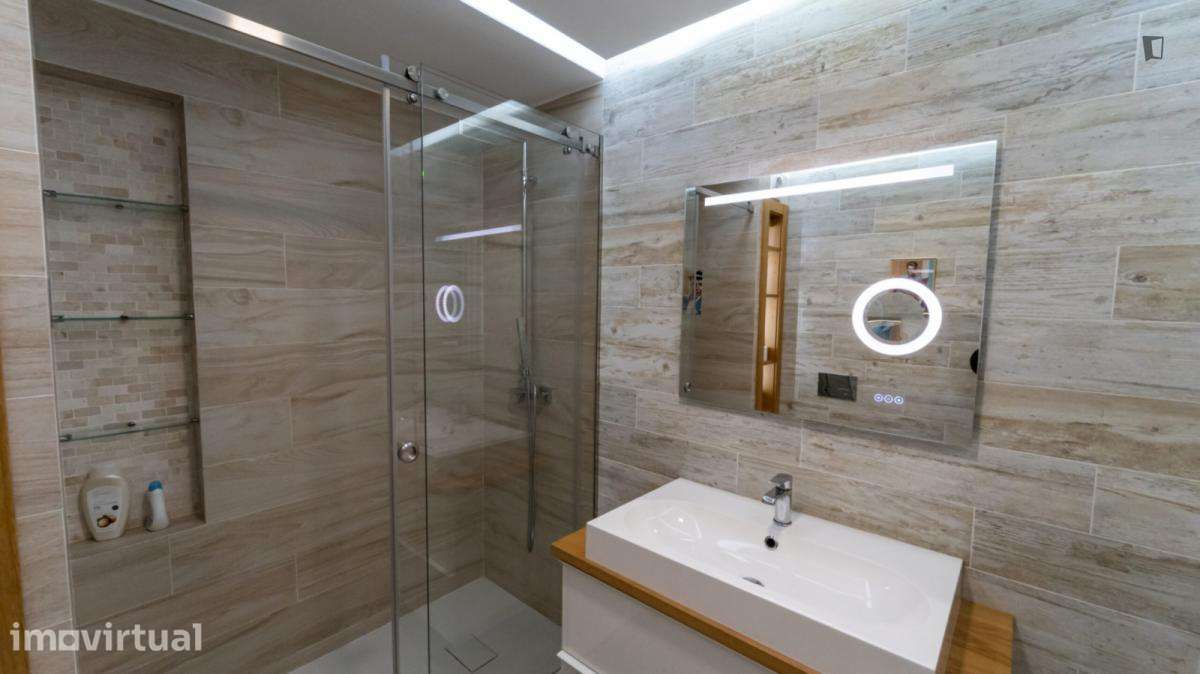 Apartamento com 1 quartos - localizado em Faro - Grande imagem: 2/28
