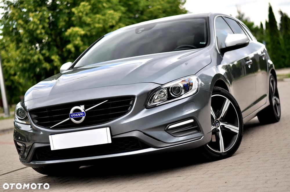 Volvo V60 D4 Geartronic R-Design - 5