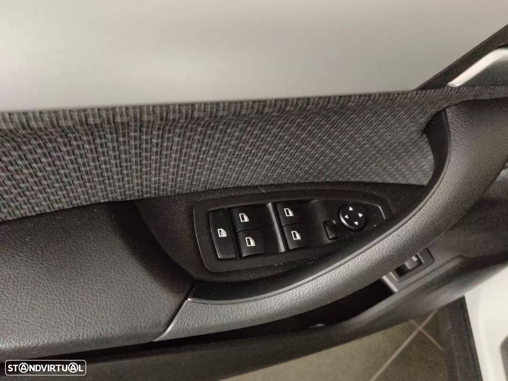 BMW 216 Active Tourer d Advantage - 10