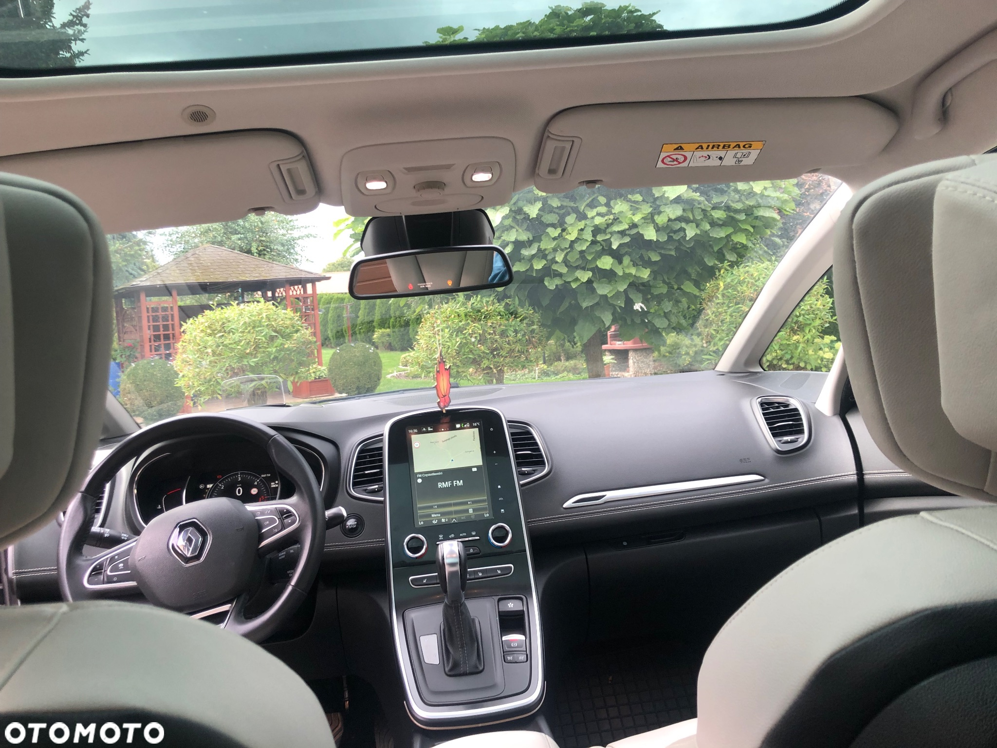 Renault Grand Scenic dCi 110 EDC Bose Edition - 14