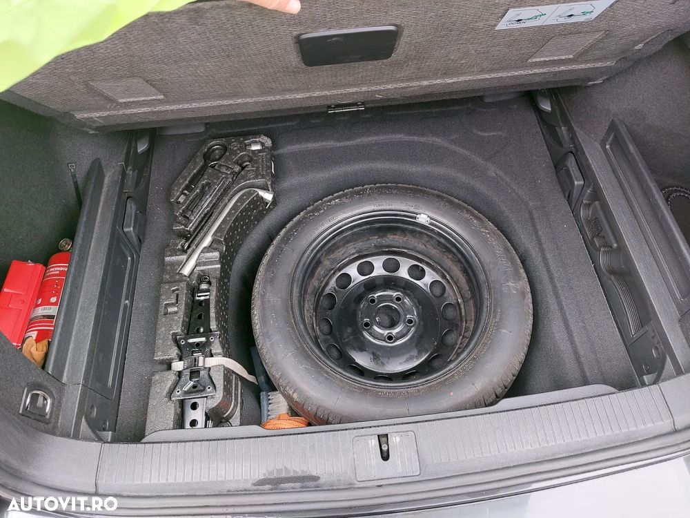 Volkswagen Passat Variant 2.0 TDI (BlueMotion Technology) Comfortline - 15