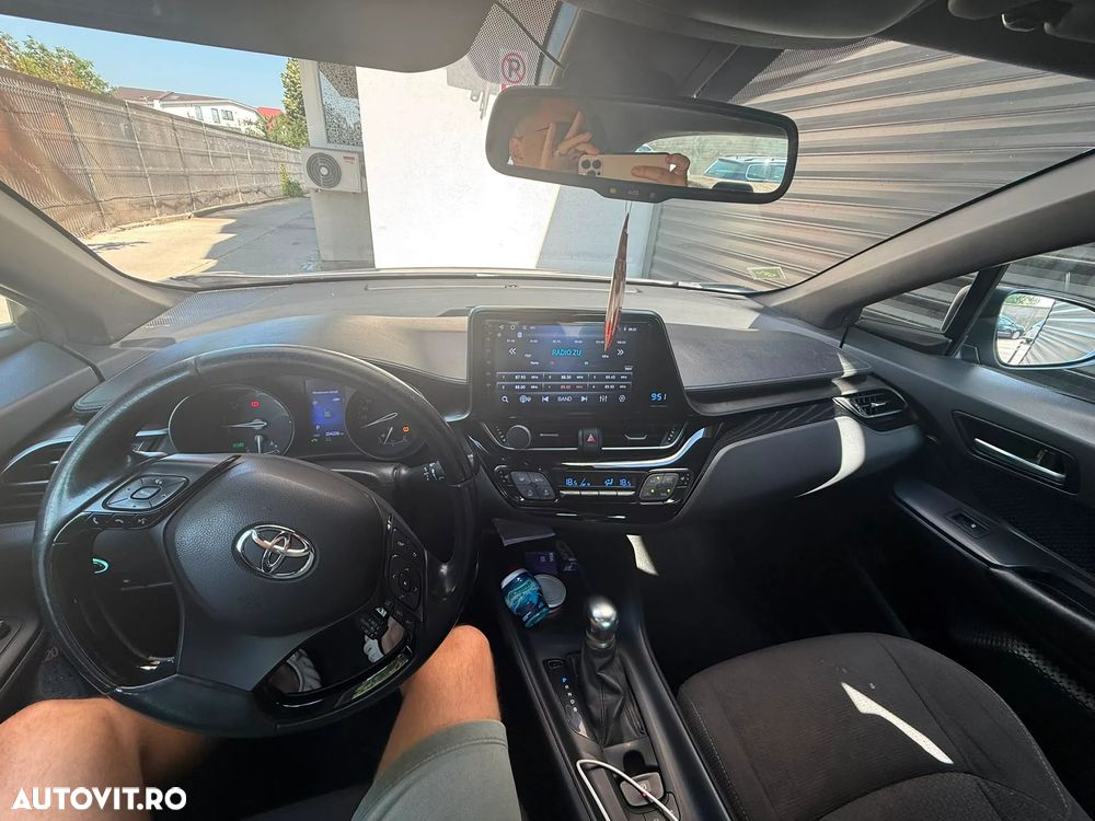 Toyota C-HR 1.8 HSD 122 CP 4x2 CVT Style - 5