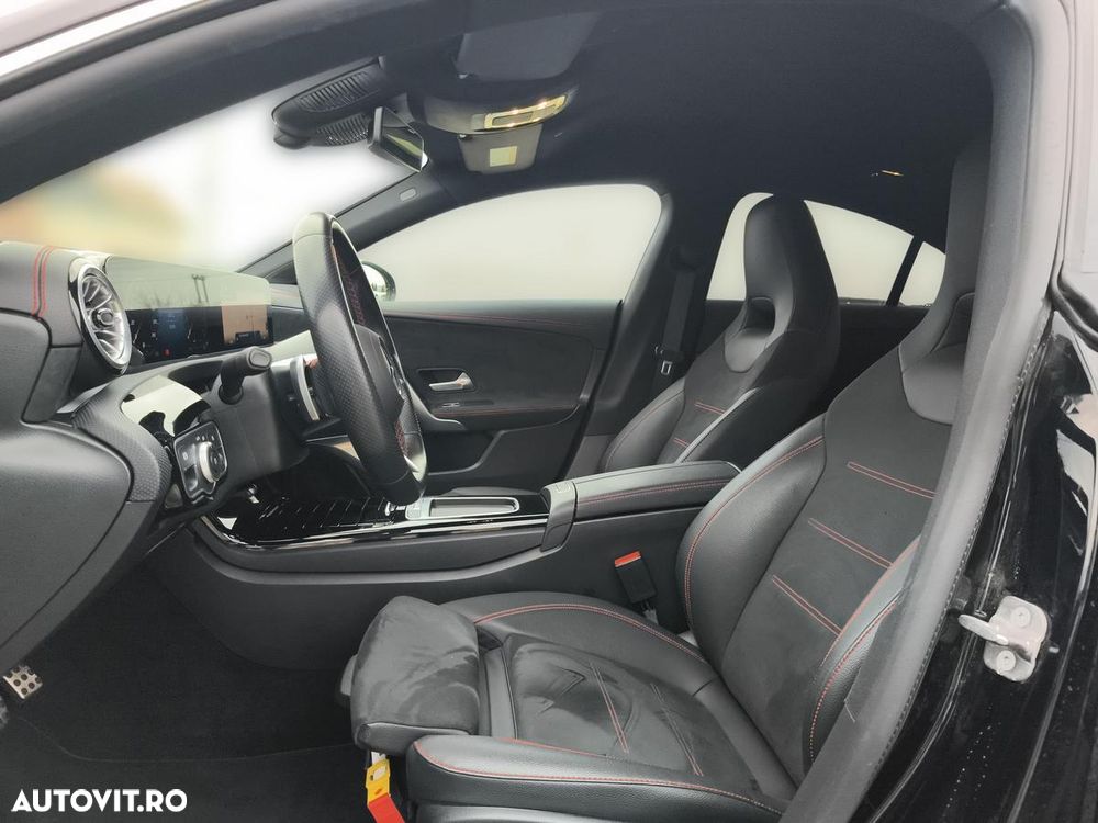 Mercedes-Benz CLA - 13