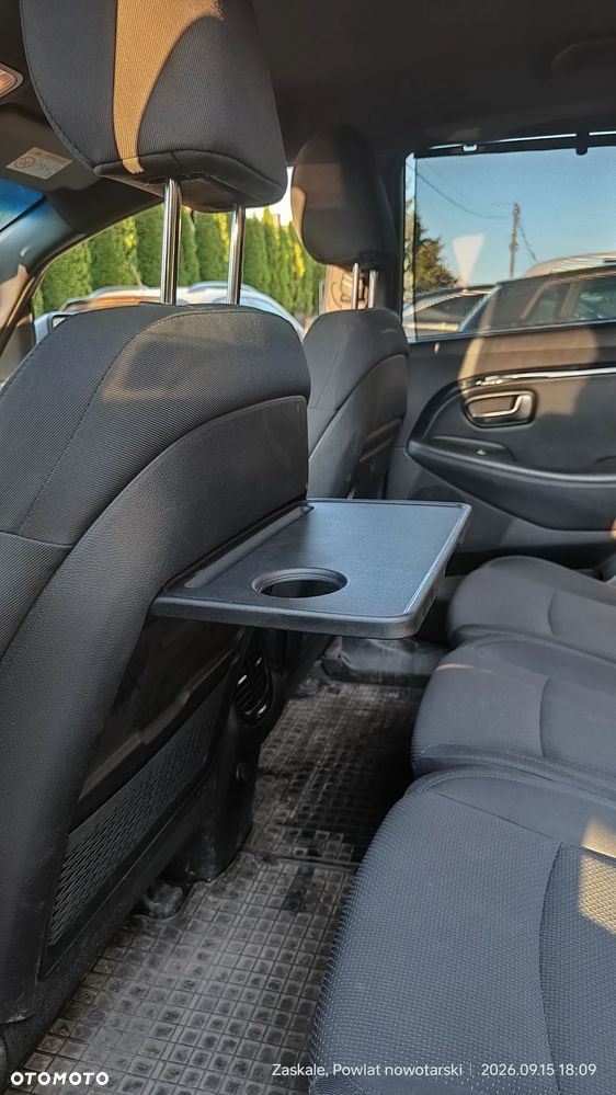 Kia Carens 1.6 GDI L 7os EU6 - 23