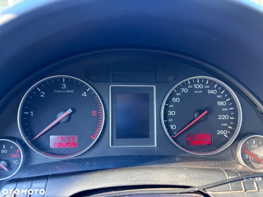 Audi A4 Avant 1.9 TDI - 16