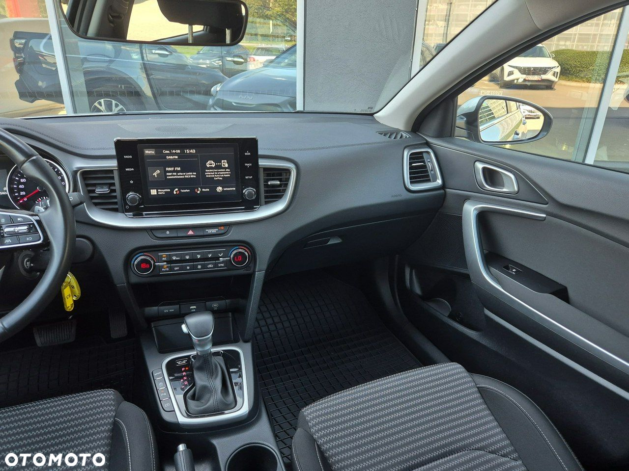 Kia Ceed - 17