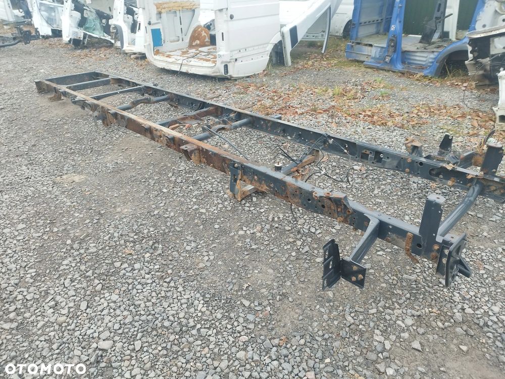 Rama Iveco Daily 2014r- 35S pojedyncze koło rozstaw osi 345cm - 3