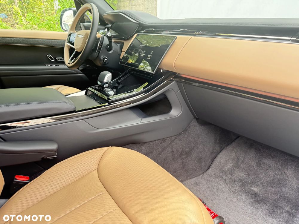 Land Rover Range Rover Sport D300 Dynamic SE - 3