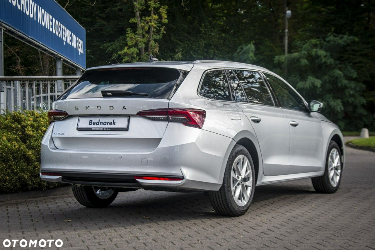 Skoda Octavia - 8