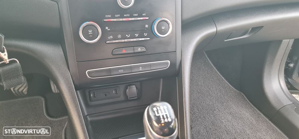 Renault Mégane 1.5 dCi Limited - 21