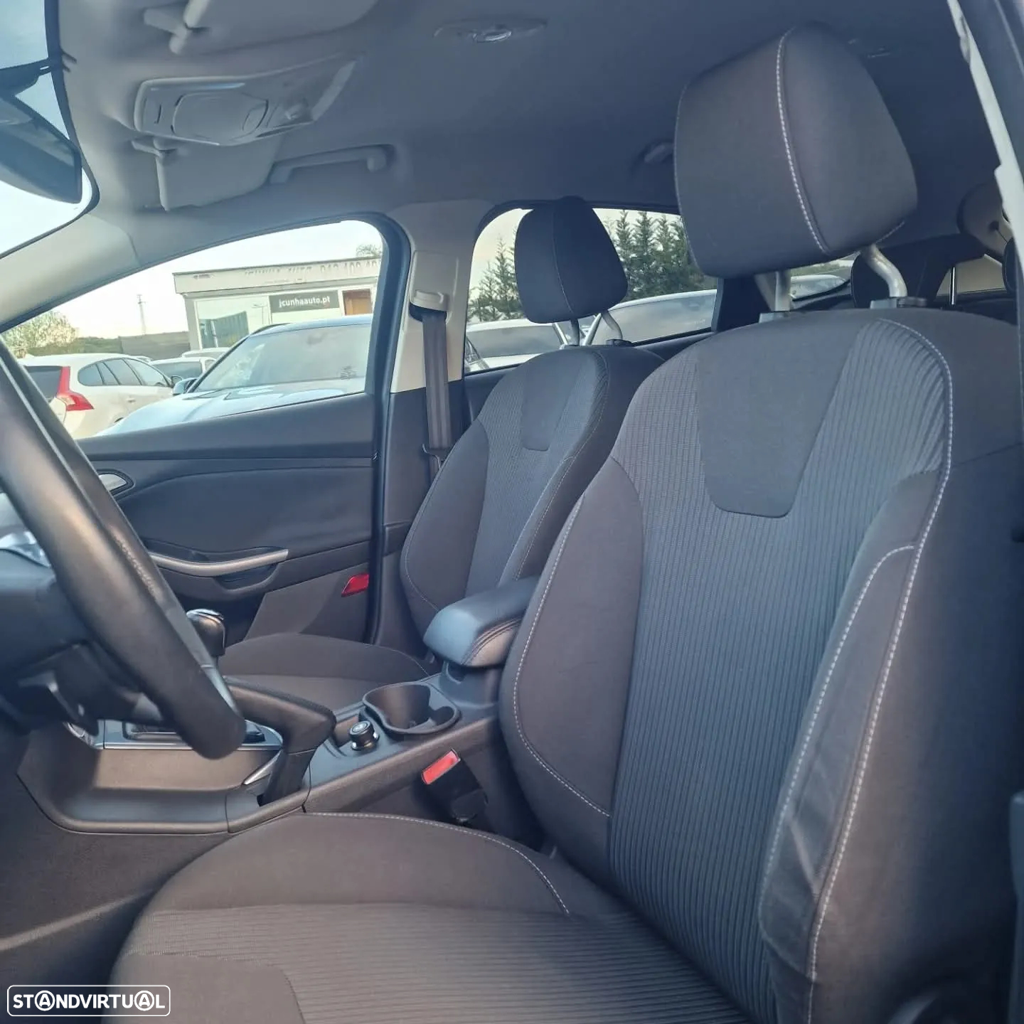 Ford Focus 1.6 EcoBoost S&S Titanium - 6