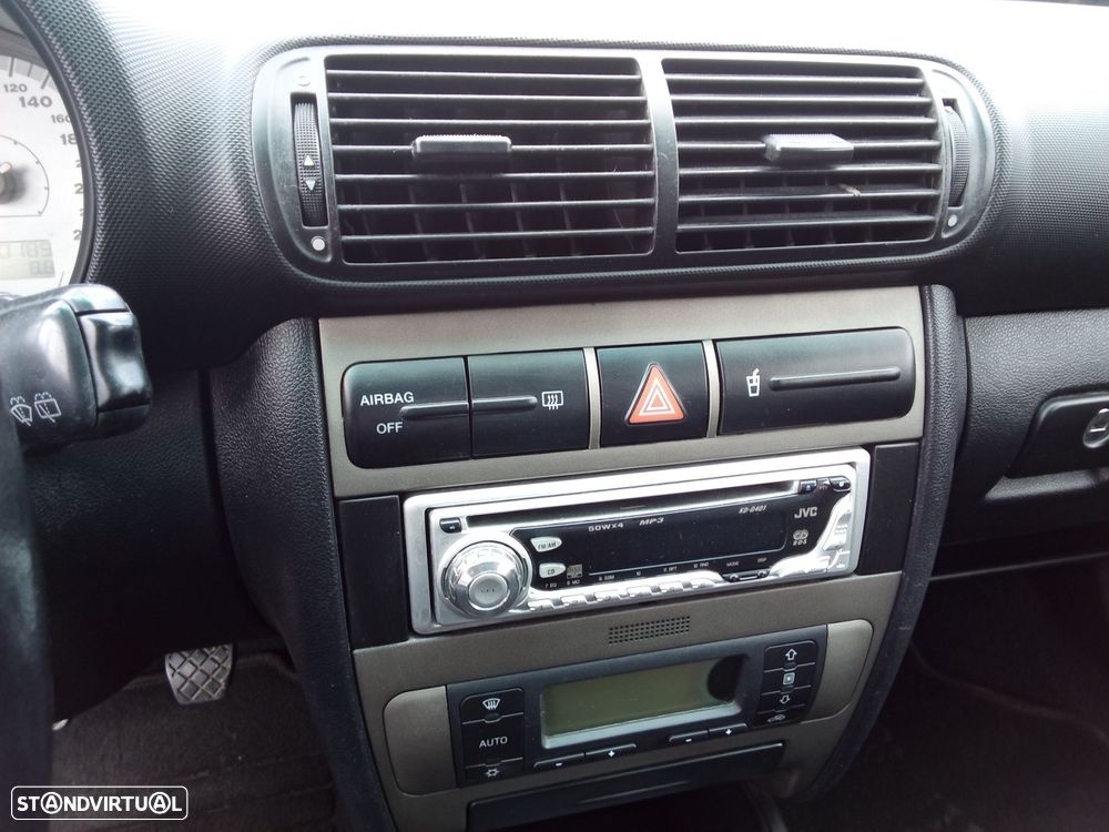 SEAT Leon 1.9 TDI FR - 13